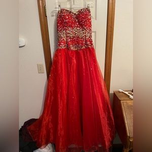 Red Princess Tulle Prom Dress, Size 14, Corset Back